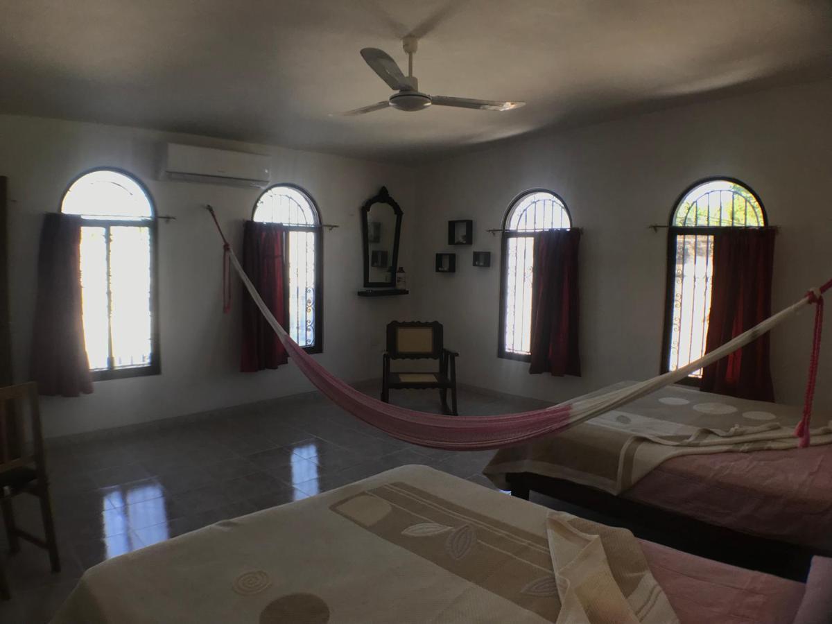 Casa "La 44" Bed & Breakfast Merida Bagian luar foto